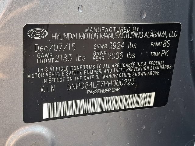Used 2017 Hyundai Elantra Limited w/ Limited Tech Package 04 FWD image 28