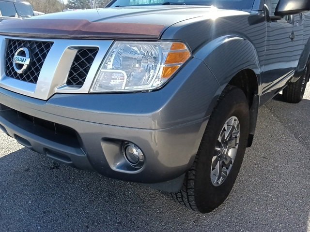 Used 2017 Nissan Frontier Desert Runner image 9