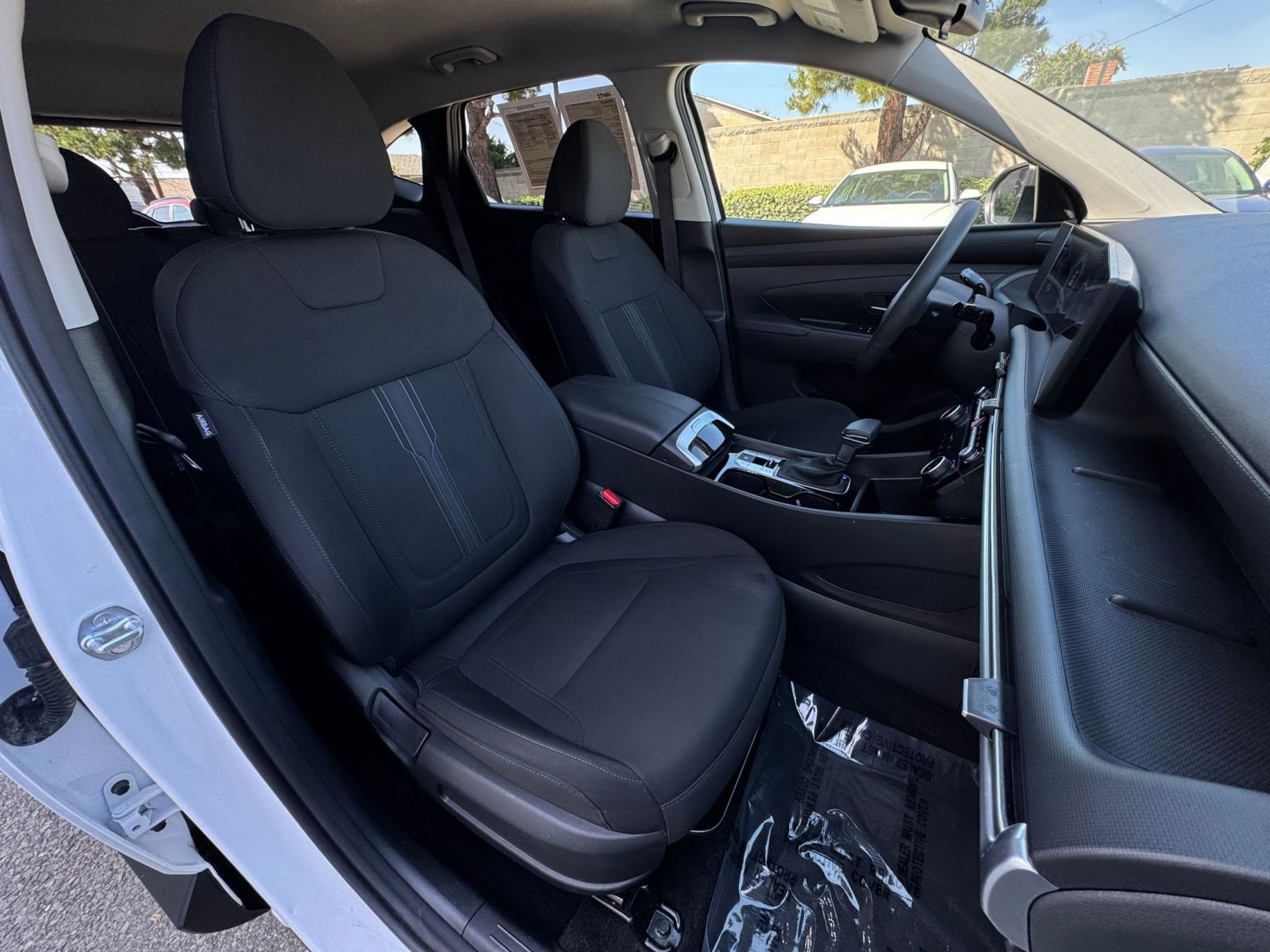 Used 2025 Hyundai Tucson SEL FWD image 38