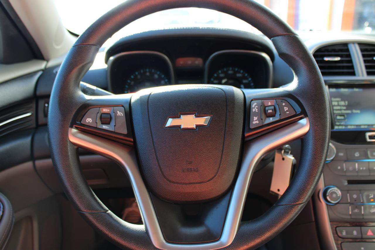 Used 2013 Chevrolet Malibu LT w/ Power Convenience Package FWD image 17