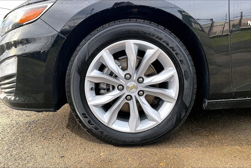Used 2025 Chevrolet Malibu LT image 12