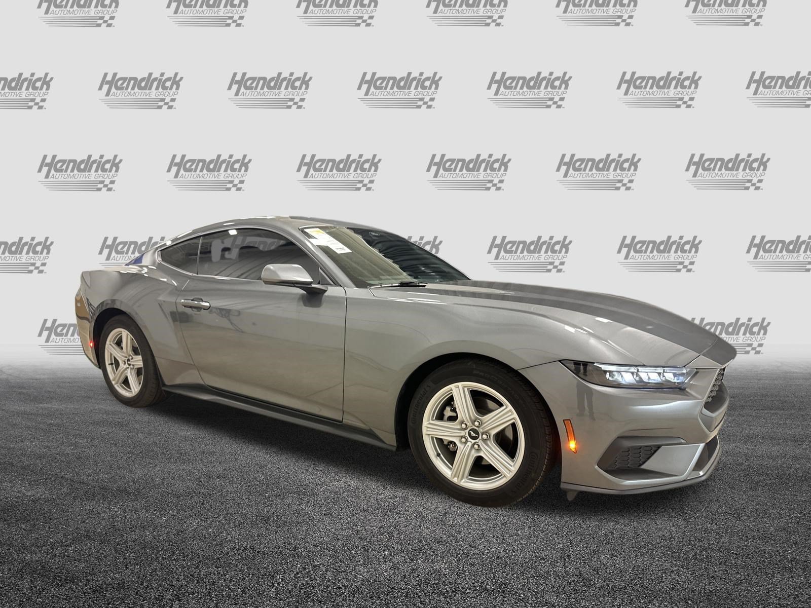 Used 2026 Ford Mustang Coupe RWD image 2