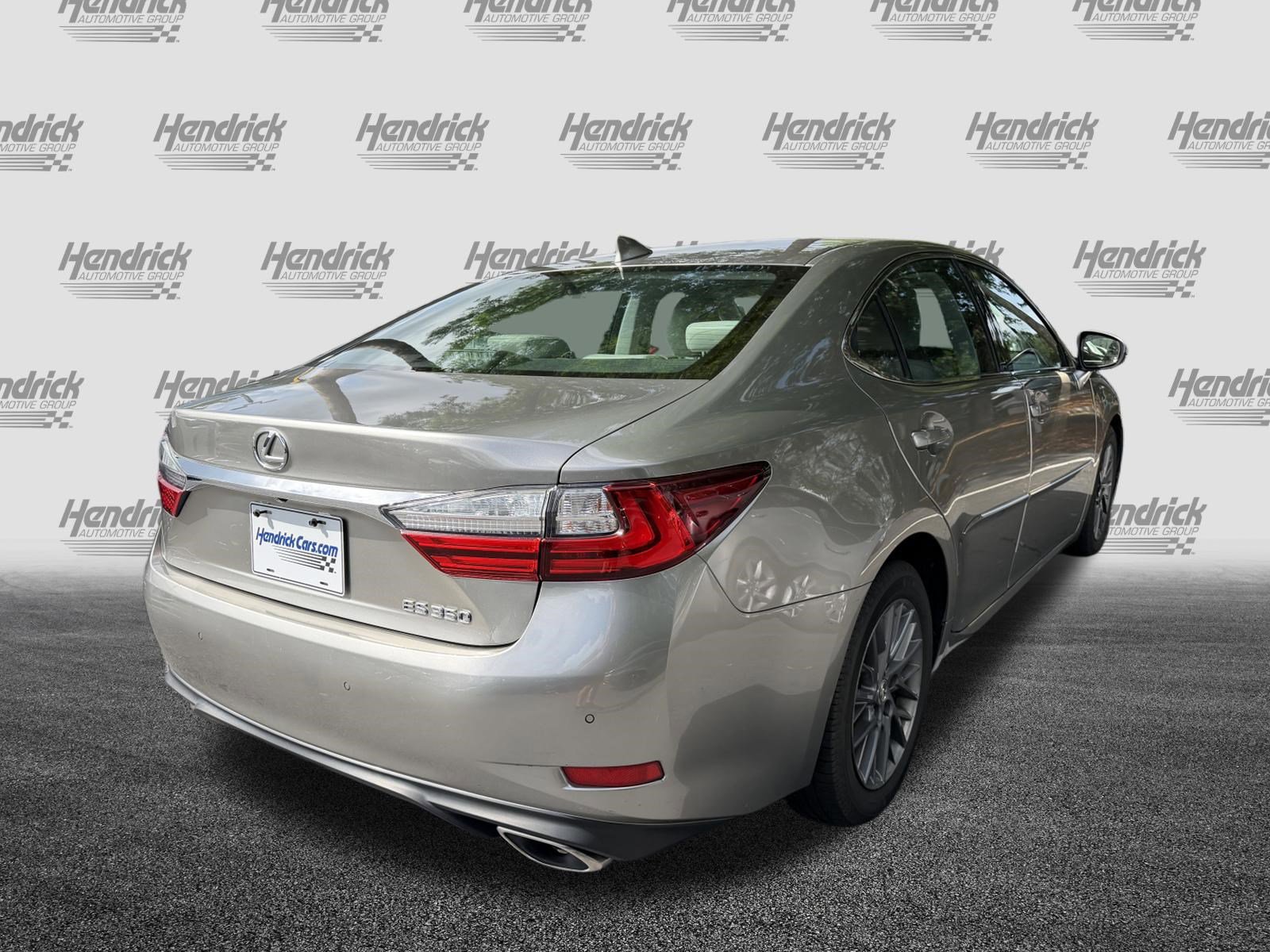 Used 2018 Lexus ES 350 w/ Navigation System Package FWD image 9