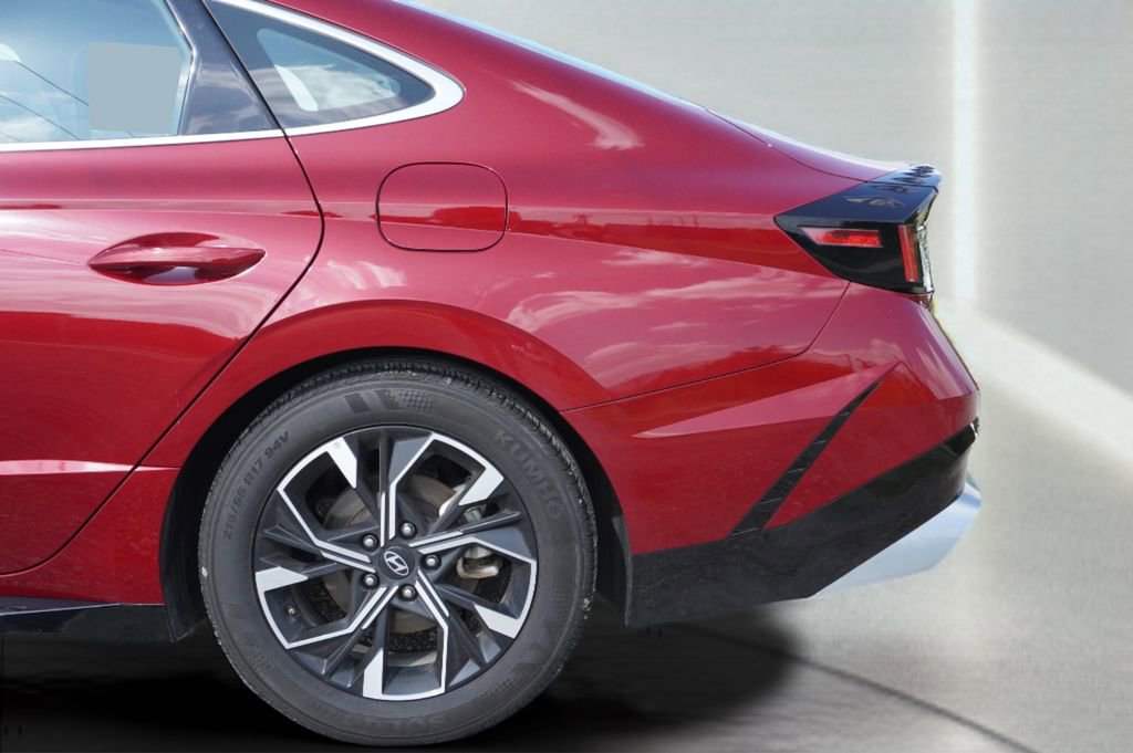 Used 2025 Hyundai Sonata SEL FWD image 36