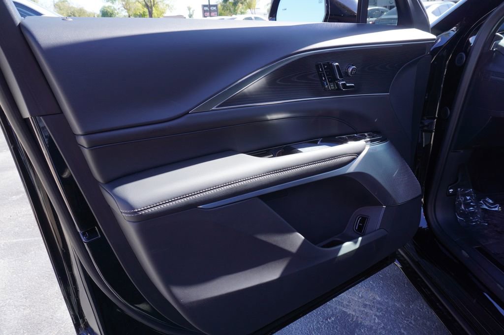 New 2026 Cadillac Lyriq V image 14