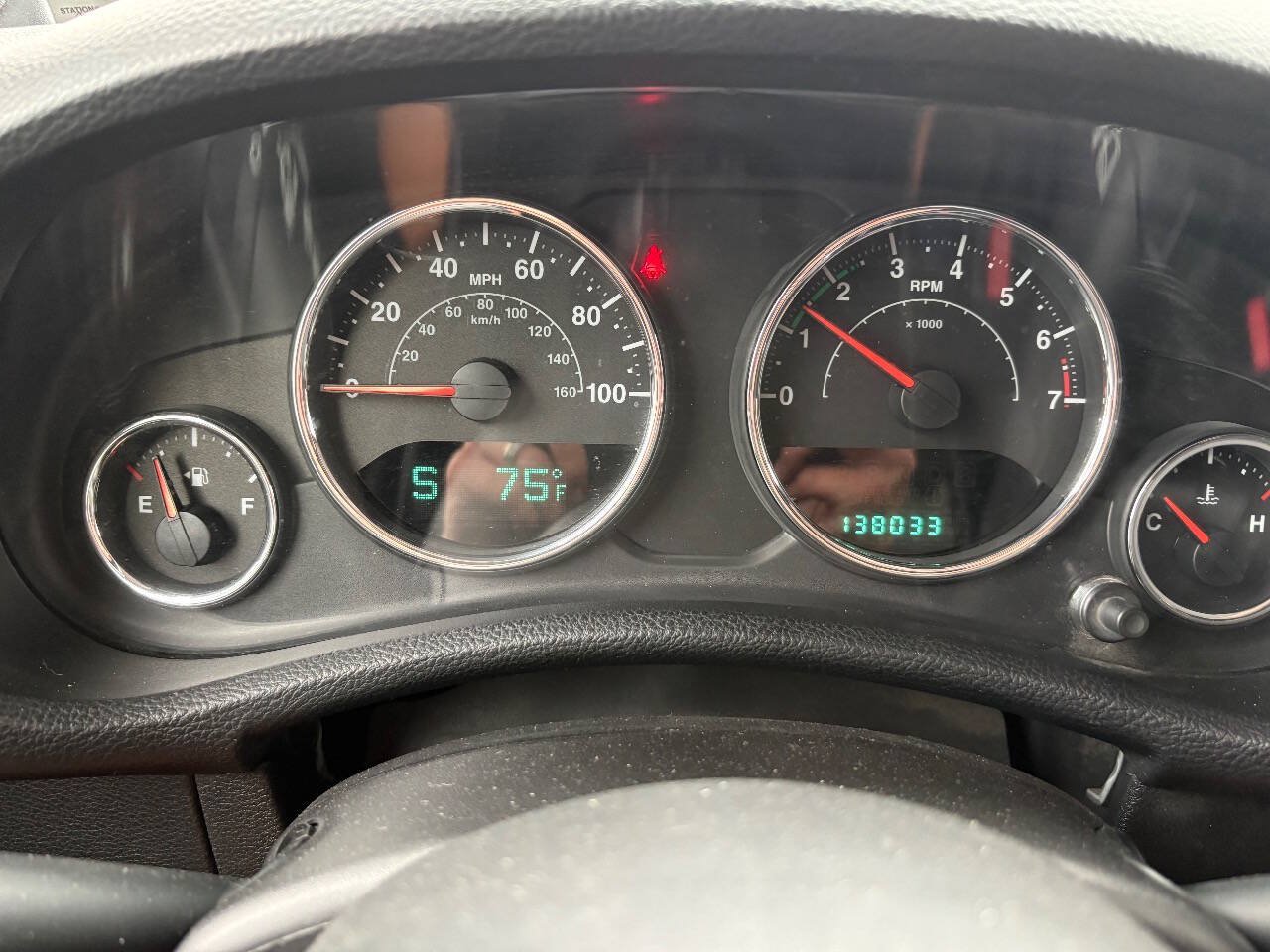 Used 2014 Jeep Wrangler Unlimited Sport w/ Quick Order Package 23S AWD/4WD image 15
