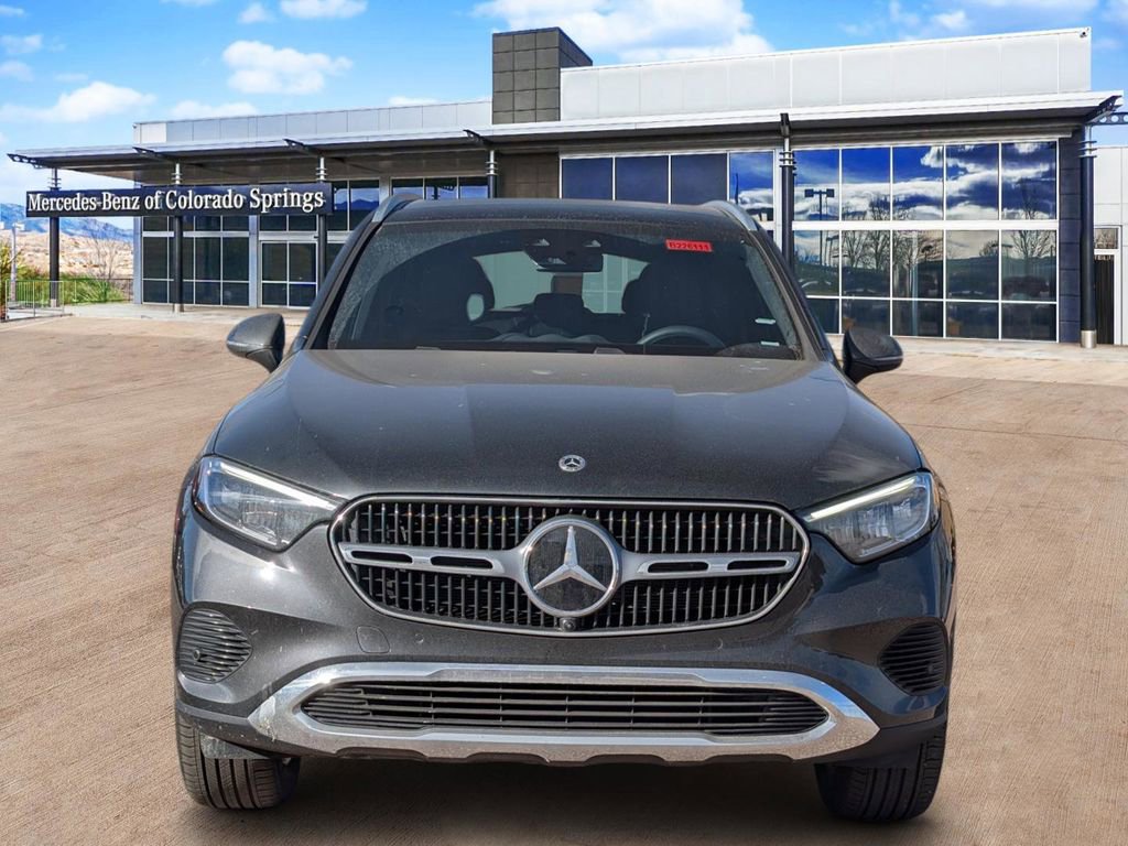 New 2026 Mercedes-Benz GLC 300 4MATIC image 2
