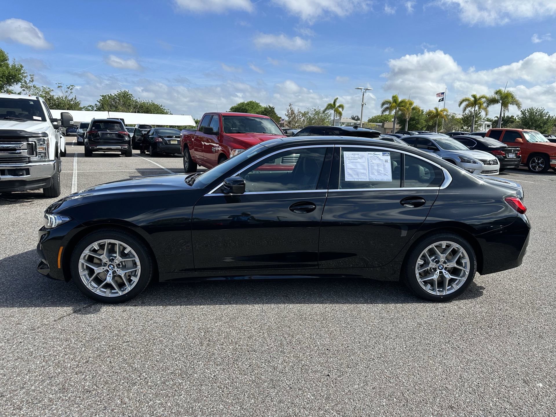 Certified 2025 BMW 330i Sedan image 7