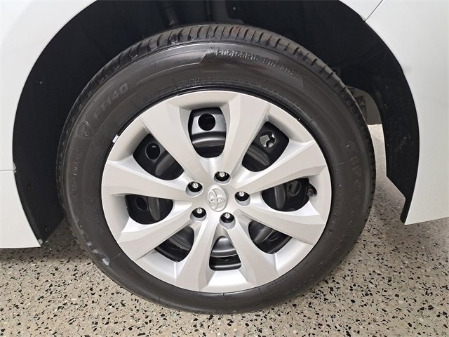 Used 2025 Toyota Corolla LE image 8