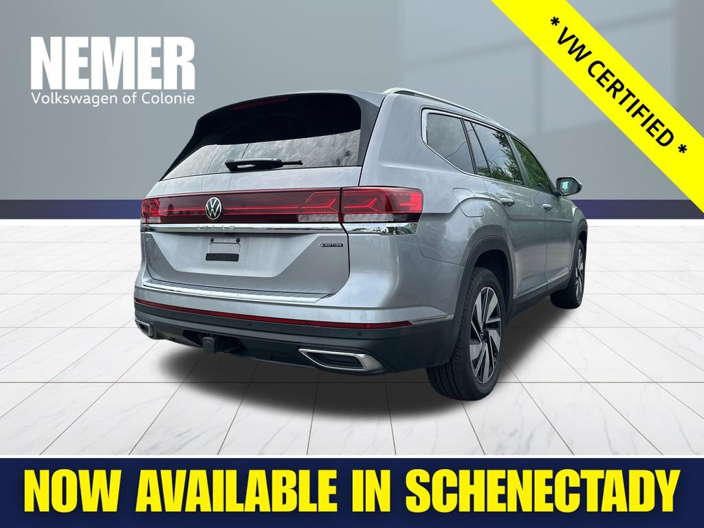 Used 2024 Volkswagen Atlas SEL AWD/4WD image 4