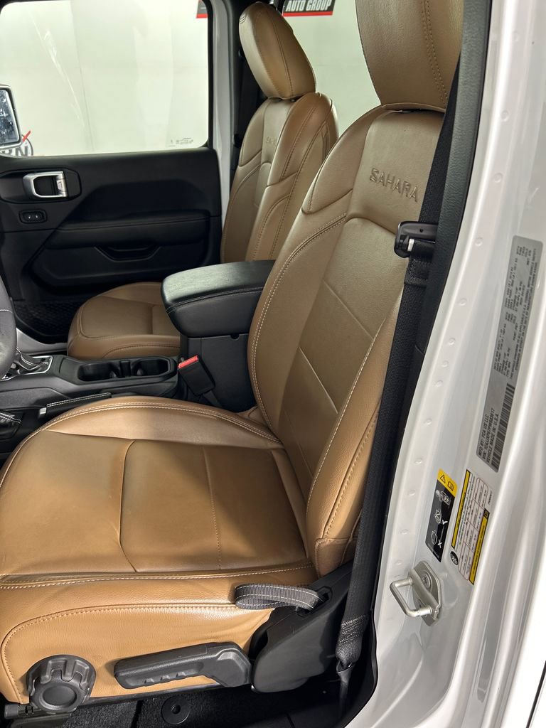 Used 2023 Jeep Wrangler Unlimited Sahara w/ Cold Weather Group image 12