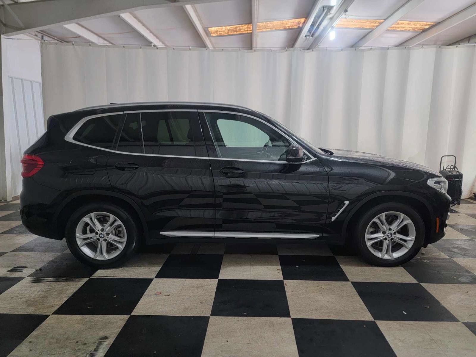 Used 2019 BMW X3 sDrive30i w/ Convenience Package image 4