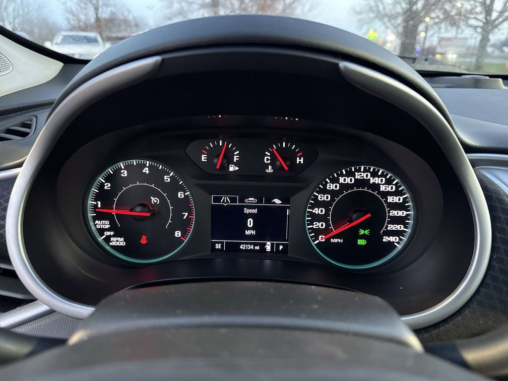 Used 2023 Chevrolet Malibu LT w/ Sport Edition image 15