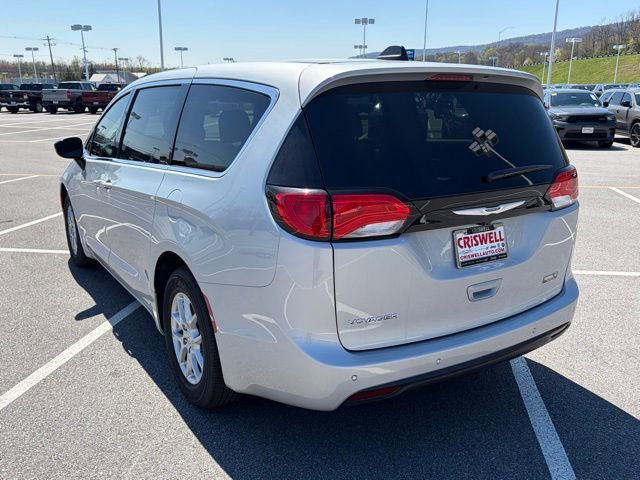 New 2026 Chrysler Voyager LX FWD image 5