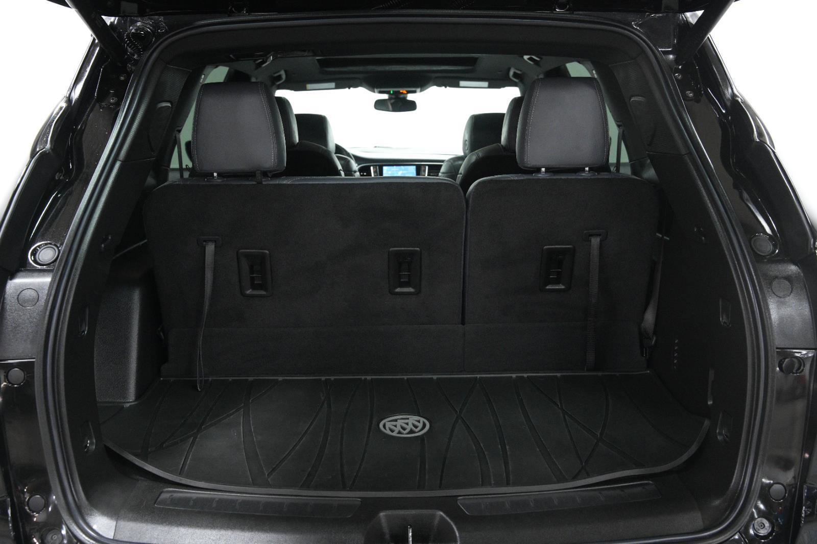 Used 2024 Buick Enclave Essence w/ Experience Buick Package image 13