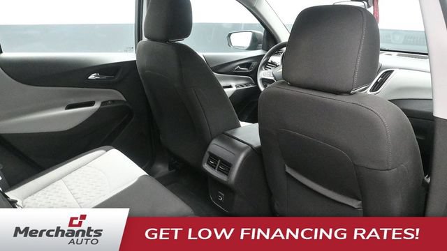 Used 2022 Chevrolet Equinox LS AWD/4WD image 12