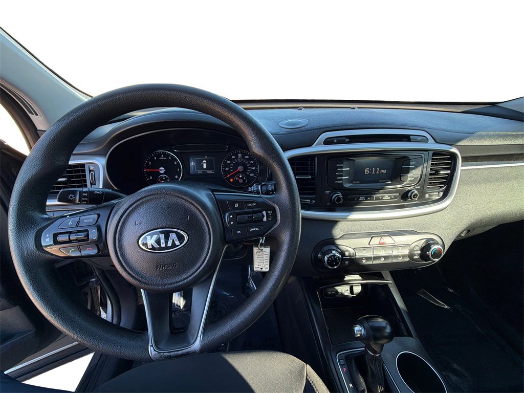 Used 2018 Kia Sorento L image 21