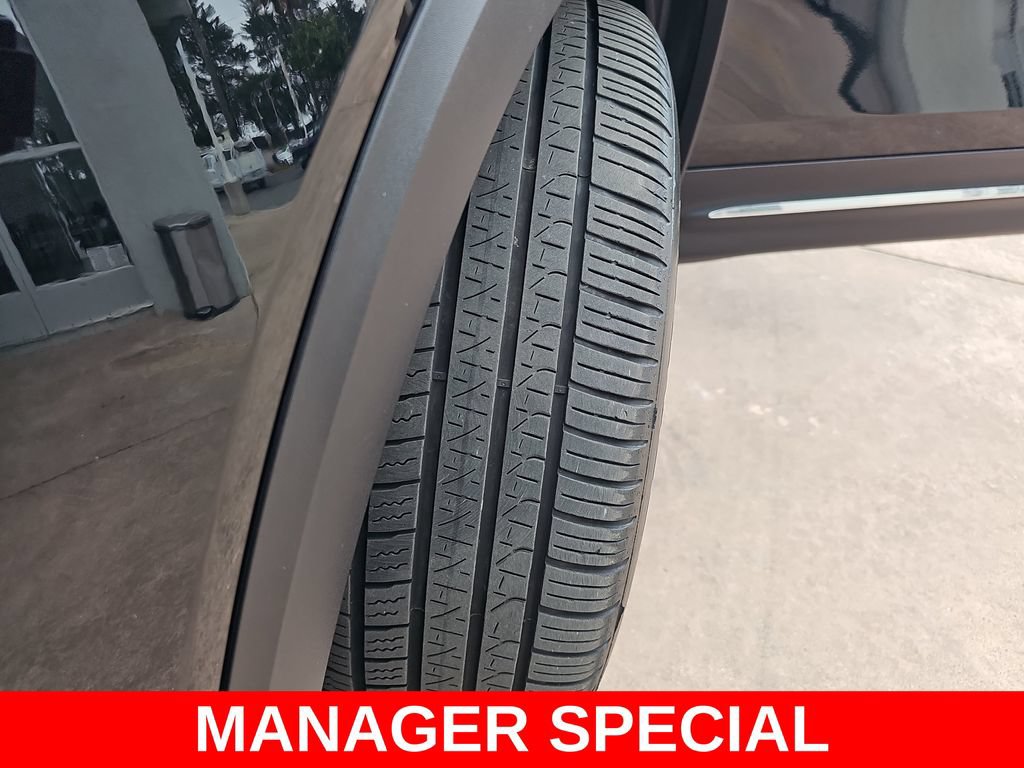 Used 2025 Mercedes-Benz GLB 250 image 34