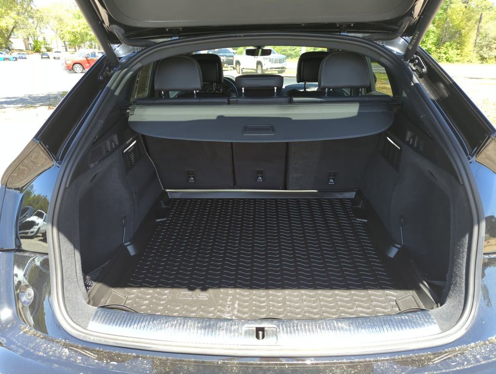 Used 2022 Audi Q5 2.0T Premium w/ Convenience Package image 33