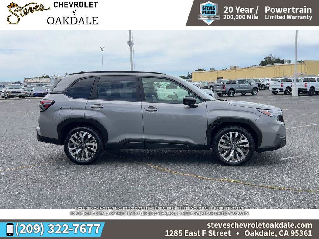 Used 2025 Subaru Forester Touring AWD/4WD image 13