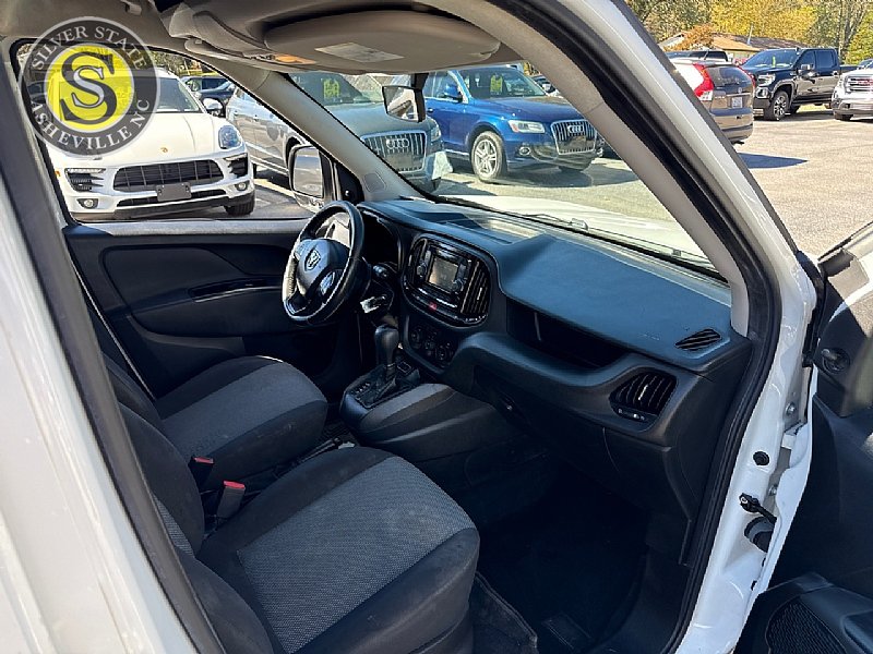 Used 2017 RAM ProMaster City Tradesman w/ Rear Back-up Camera Group FWD image 16