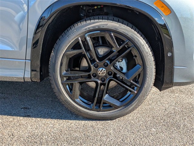 New 2026 Volkswagen Tiguan SE R-Line image 11