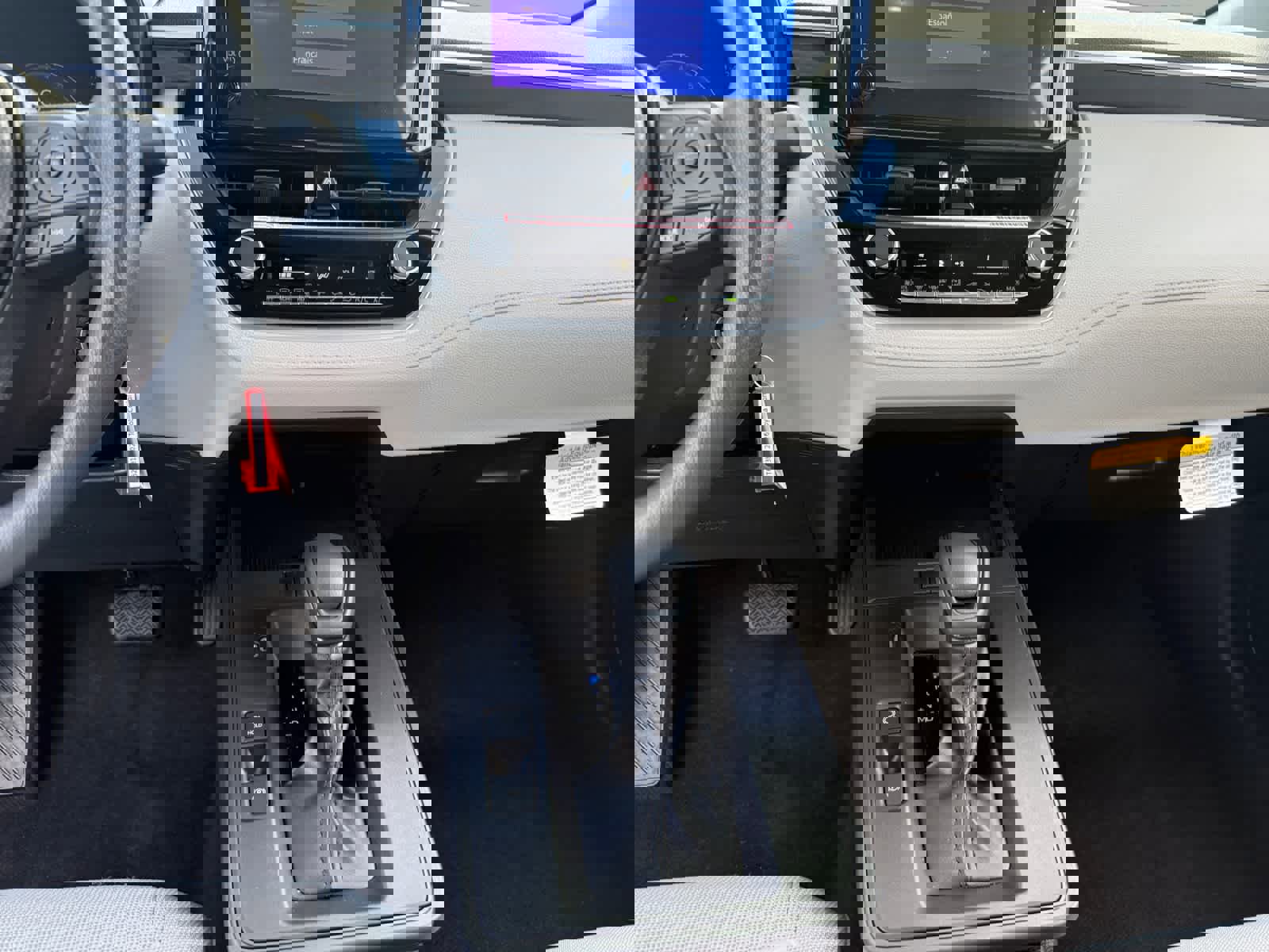 New 2026 Toyota Corolla Cross L image 11