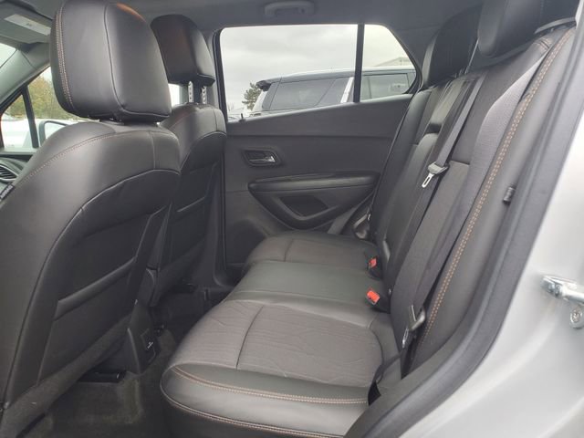 Certified 2022 Chevrolet Trax LT w/ LT Convenience Package image 12