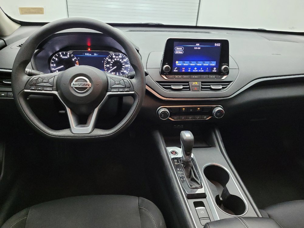 Used 2022 Nissan Altima 2.5 SV image 22