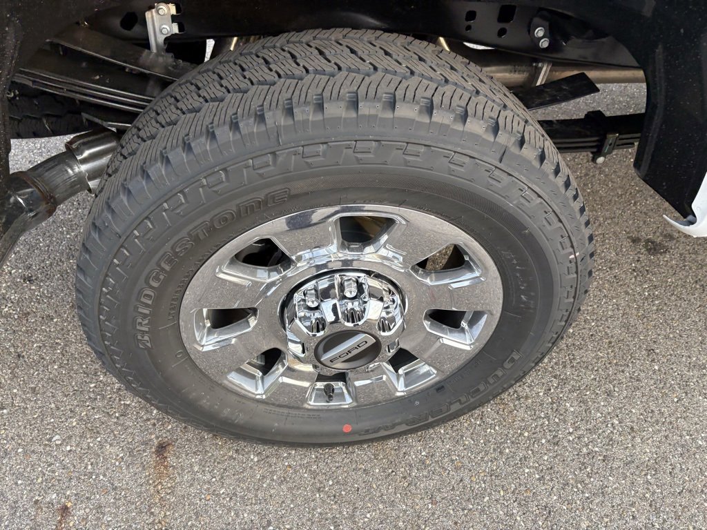 New 2026 Ford F250 Lariat w/ Lariat Premium Package image 17