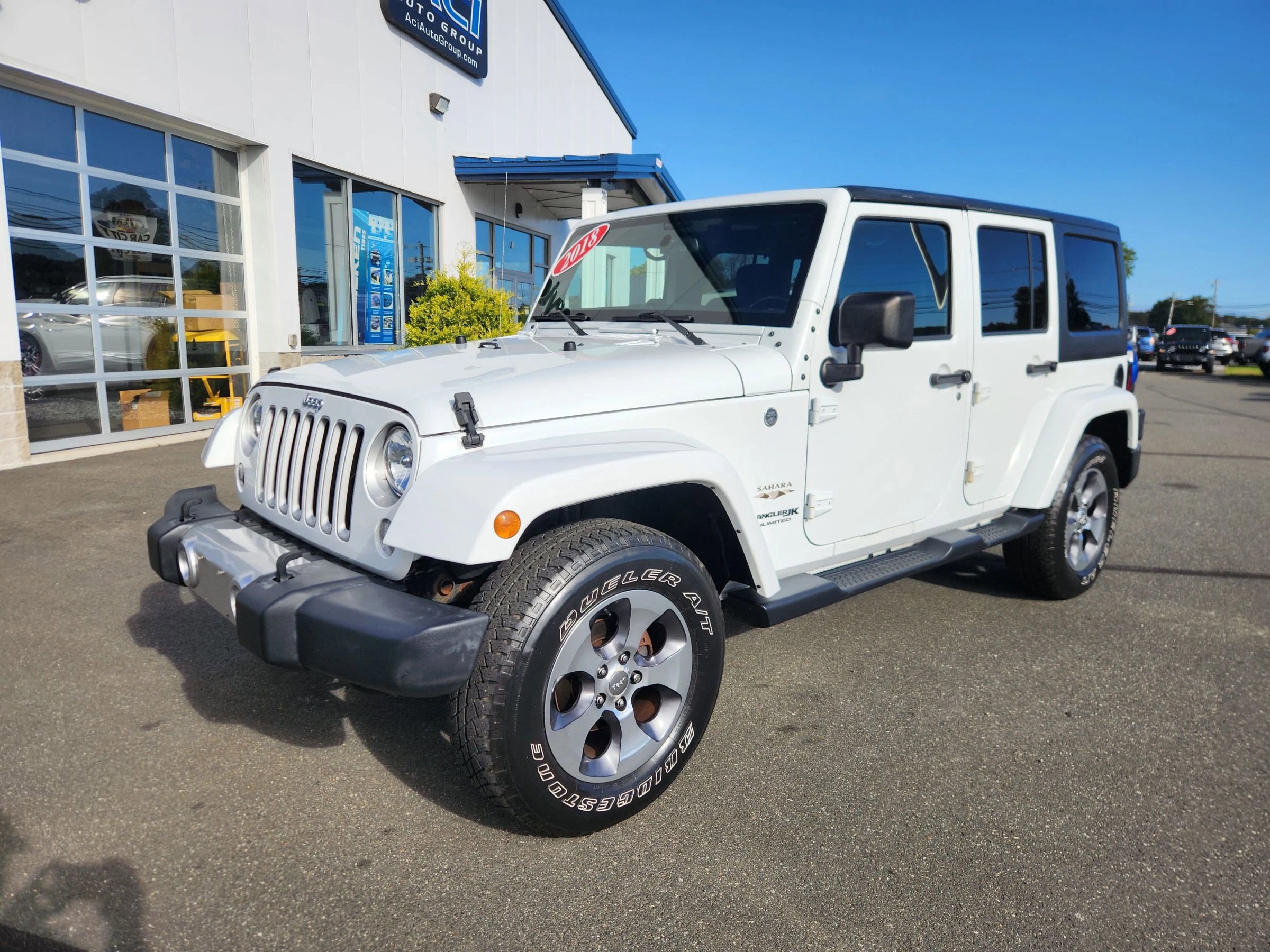 Used 2018 Jeep Wrangler Unlimited Sahara image 5