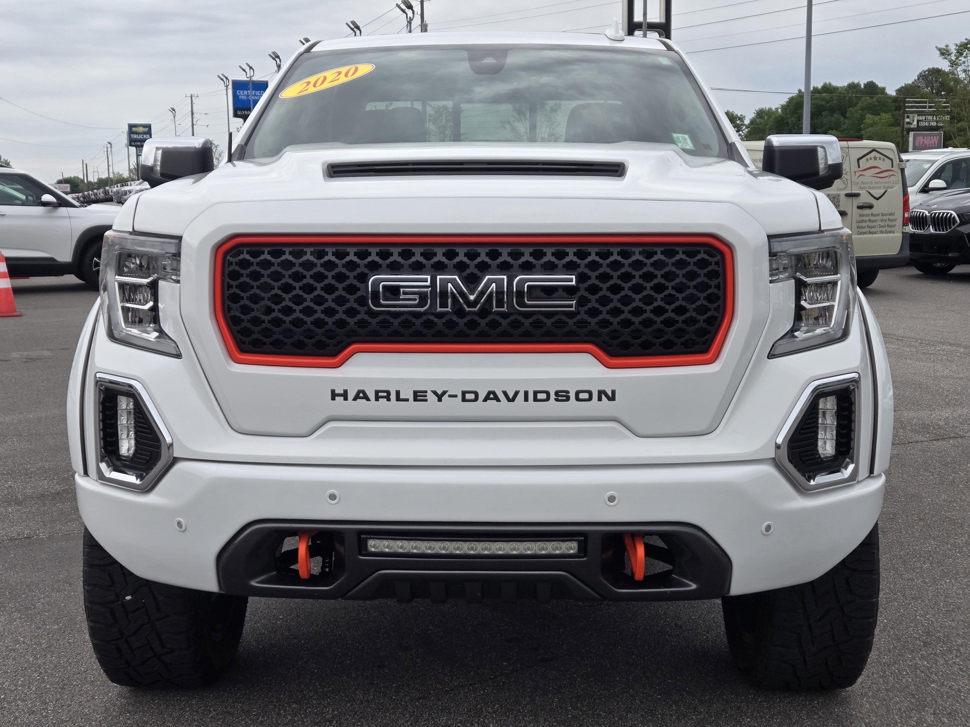 Used 2020 GMC Sierra 1500 SLT w/ SLT Premium Plus Package AWD/4WD image 2
