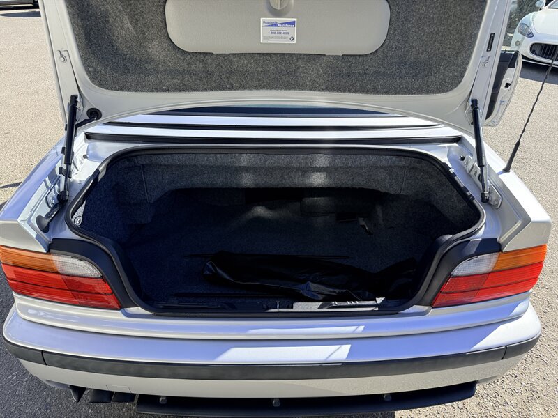 Used 1999 BMW 328i Convertible RWD image 21