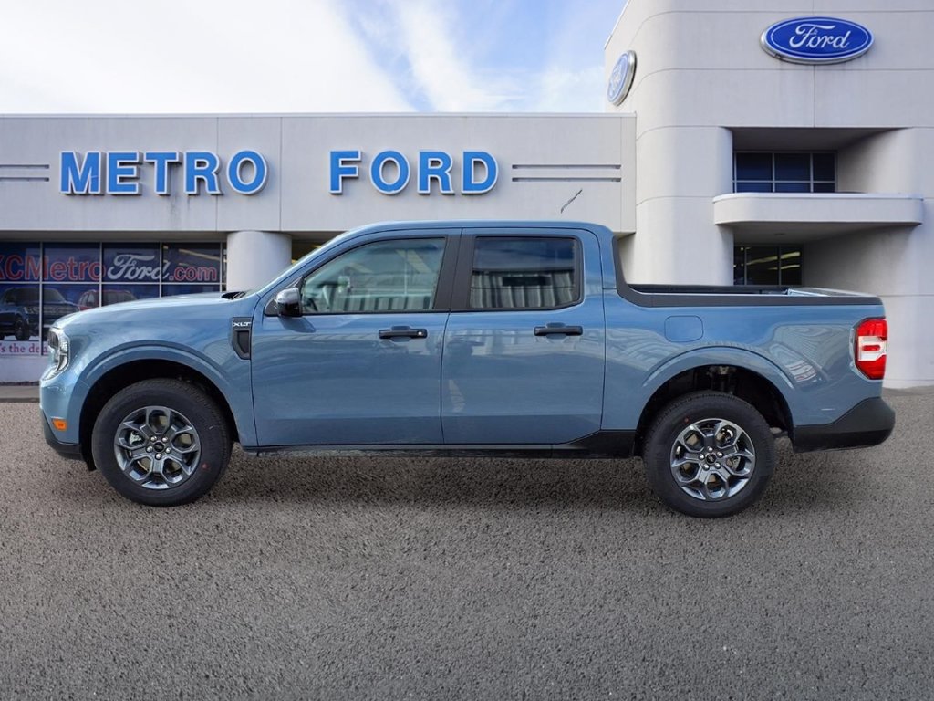 New 2026 Ford Maverick XLT w/ XLT Luxury Package AWD/4WD image 6