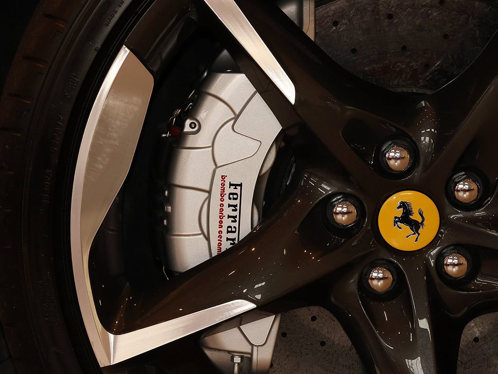 Certified 2024 Ferrari Purosangue AWD/4WD image 11