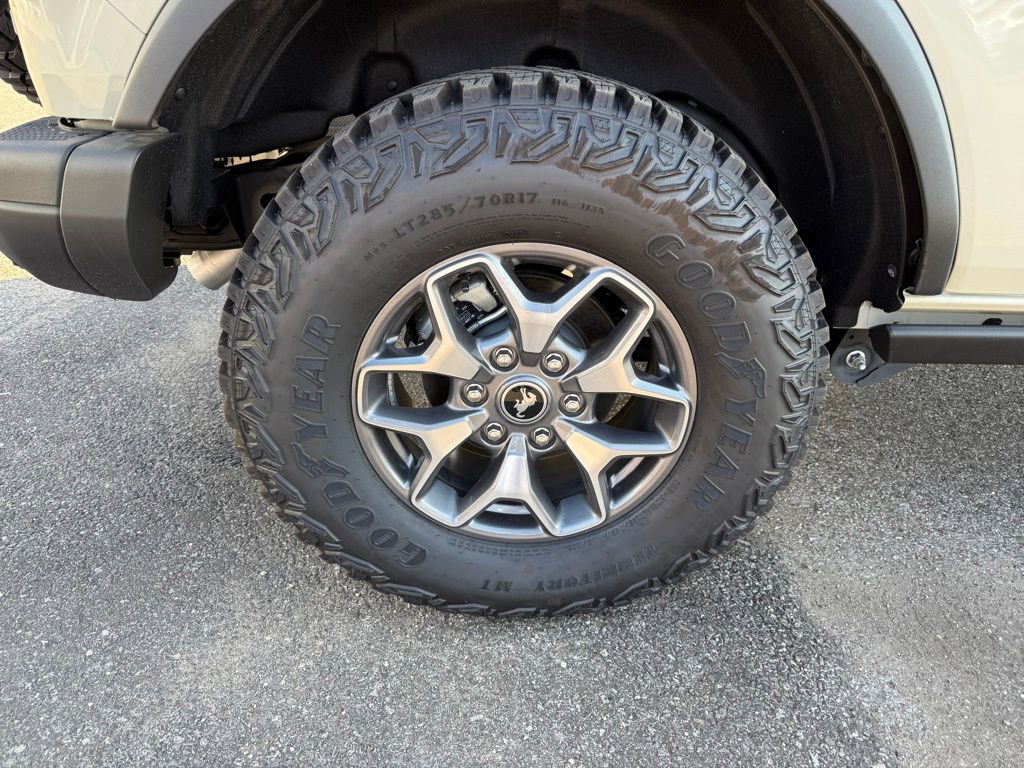 New 2025 Ford Bronco Badlands AWD/4WD image 32