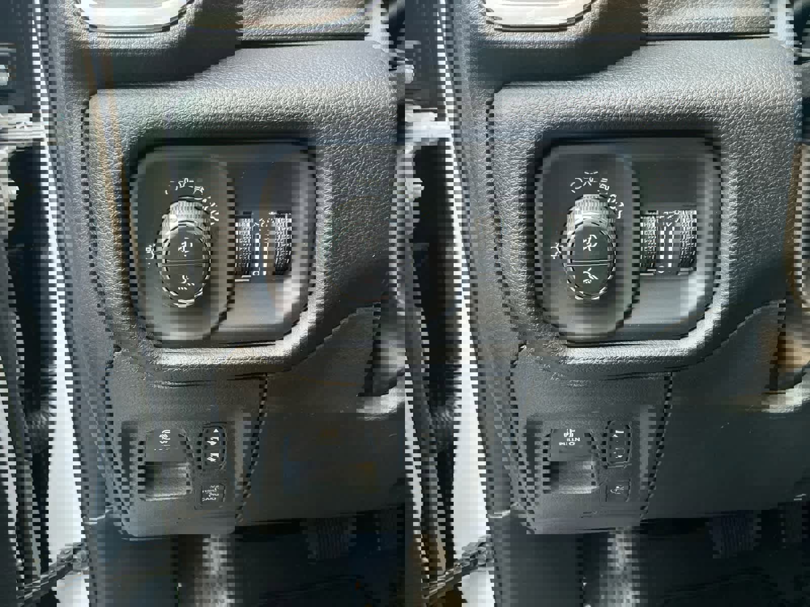 New 2026 RAM 1500 Laramie w/ Sport Appearance Package image 24