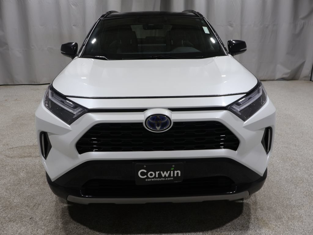 Used 2024 Toyota RAV4 XSE AWD/4WD image 8