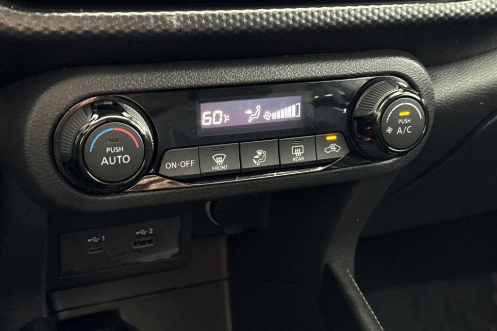 Used 2021 Nissan Kicks SV FWD image 20