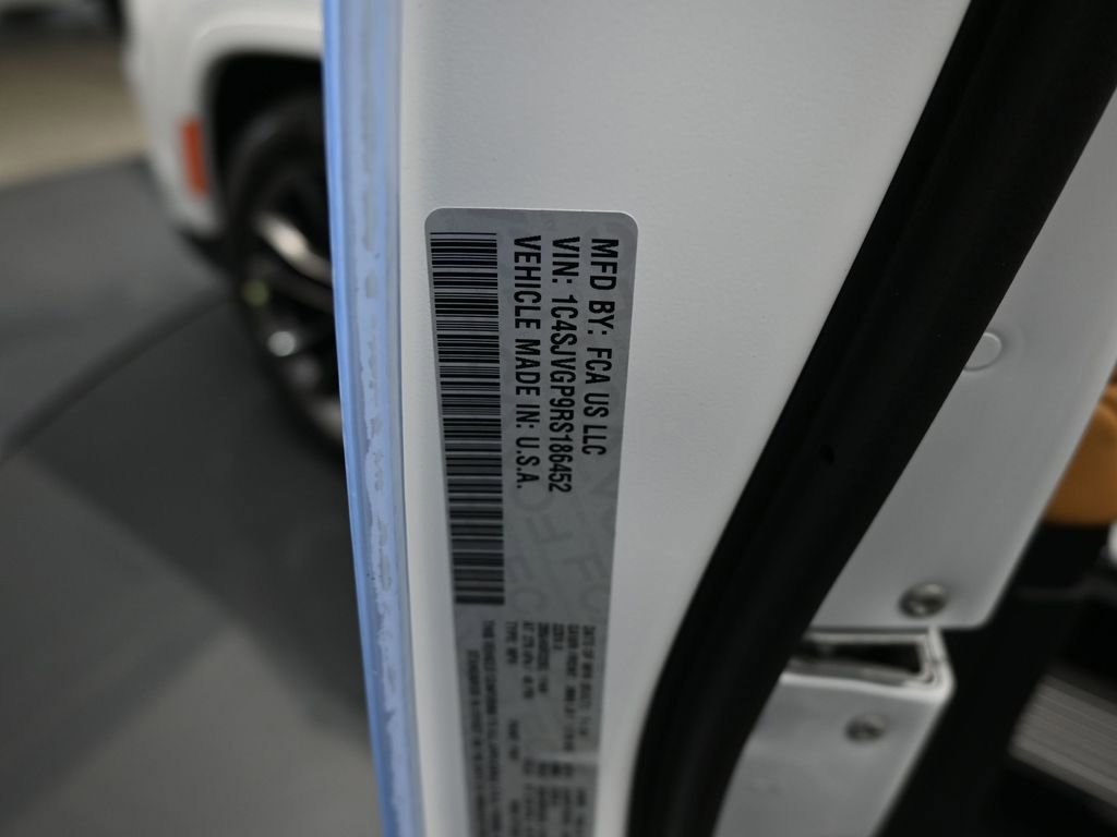 Used 2024 Jeep Grand Wagoneer Series III w/ Quick Order Packagew 28T image 18