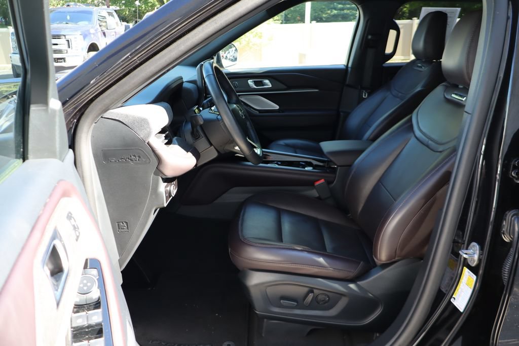 Used 2026 Ford Explorer Platinum AWD/4WD image 20