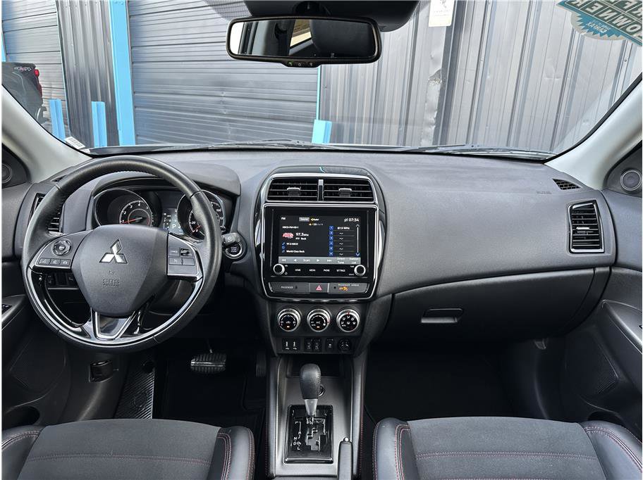 Used 2024 Mitsubishi Outlander Sport AWD image 18