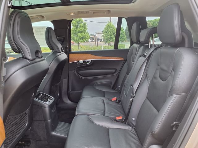 Certified 2023 Volvo XC90 T8 Plus w/ Protection Package Premier AWD/4WD image 19