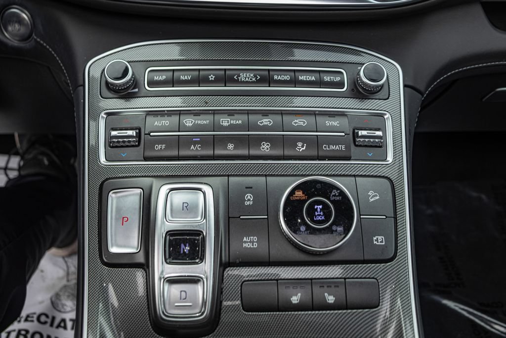 Certified 2023 Hyundai Santa Fe SEL w/ Premium Package AWD/4WD image 20