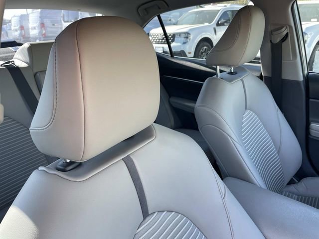 Used 2023 Toyota Camry SE image 33