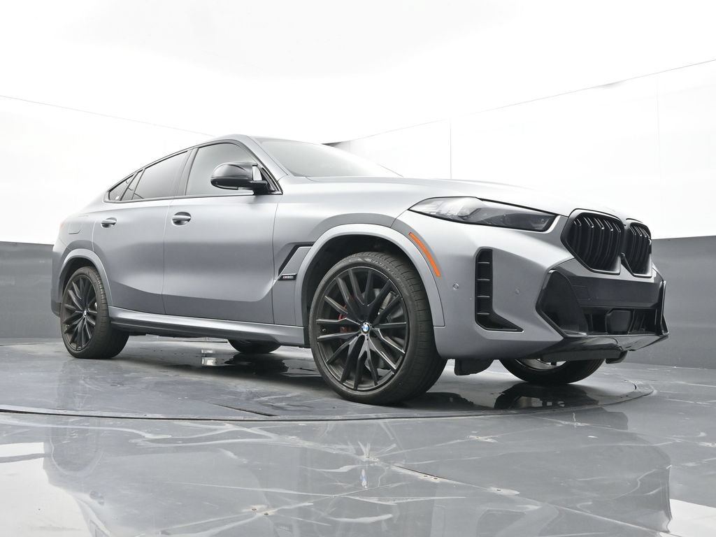 Used 2024 BMW X6 M60i AWD/4WD image 45