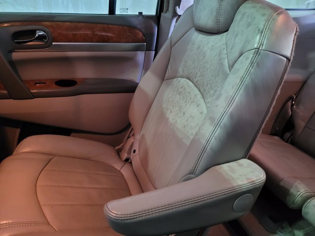 Used 2008 Buick Enclave CXL w/ Entertainment Package #2 image 49