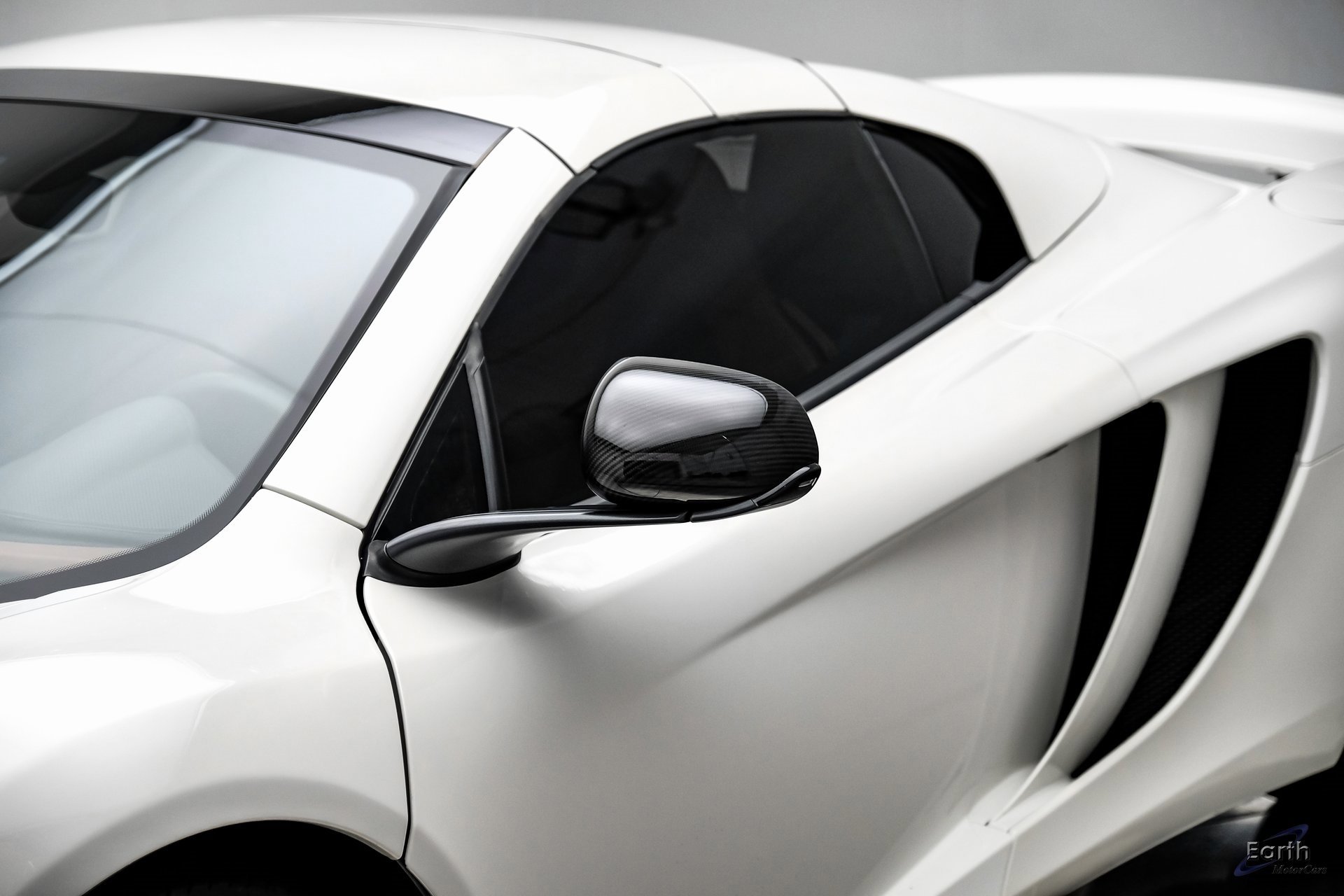 Used 2013 McLaren MP4-12C Spider image 38