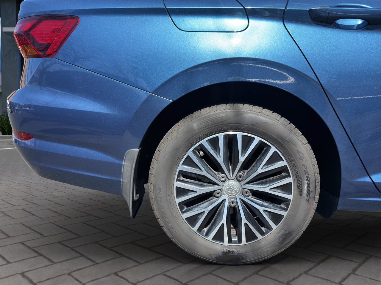 Used 2019 Volkswagen Jetta SEL image 25