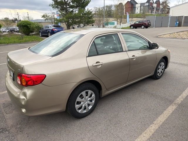 Used 2010 Toyota Corolla image 6